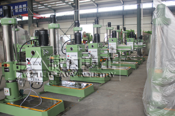 ZQ3035x10機械搖臂鉆床