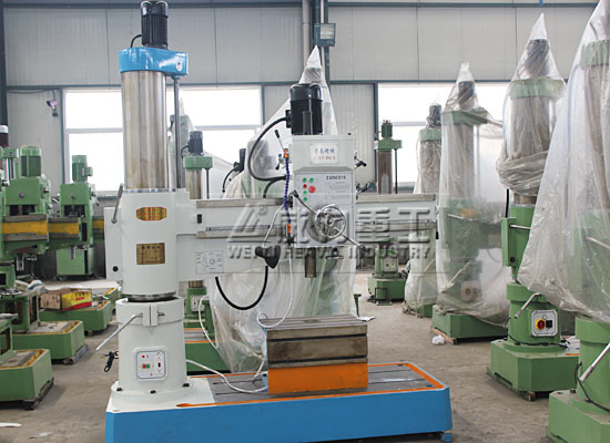 Z3050X16機(jī)械搖臂鉆床