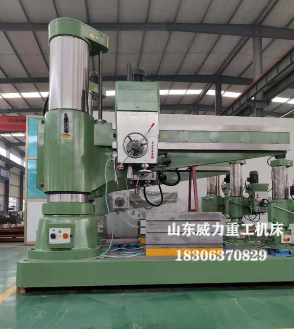 Z3080液壓搖臂鉆床車(chē)間現(xiàn)貨圖