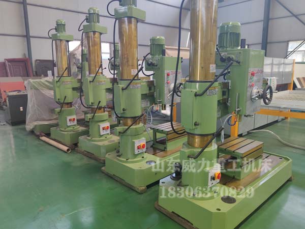 山東威力重工搖臂鉆床廠家實(shí)拍圖